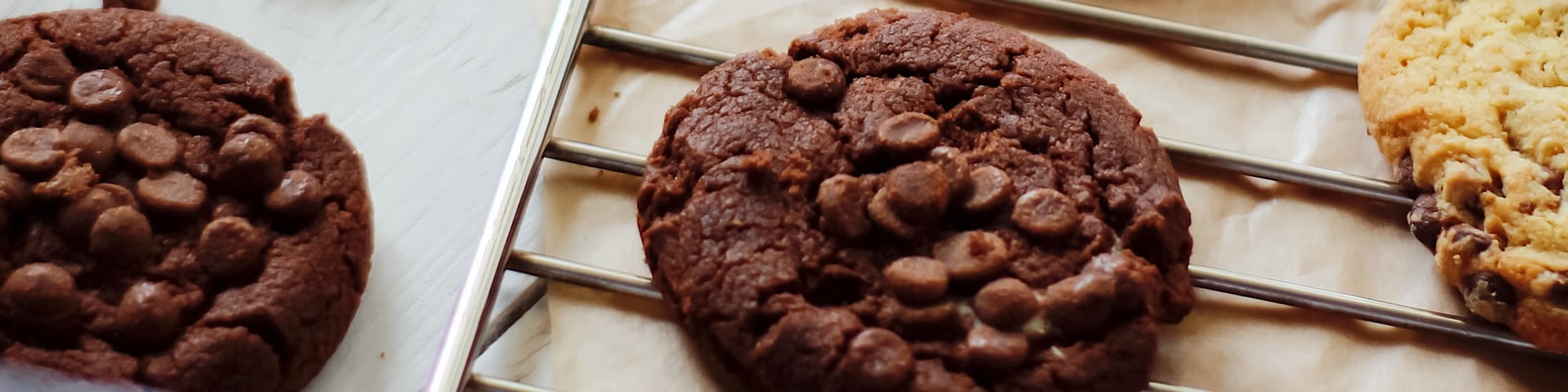 Business LinkedIn Cover Photo with Girl Scout Cookies